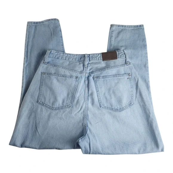 Madewell (The Curvy Perfect Vintage Jean) Size 29 Ligthly Distressed - Picture 2 of 10